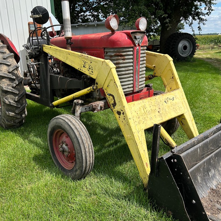 MASSEY-FERGUSON 65