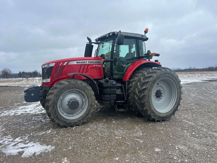 2015-massey-ferguson-7726-image-1