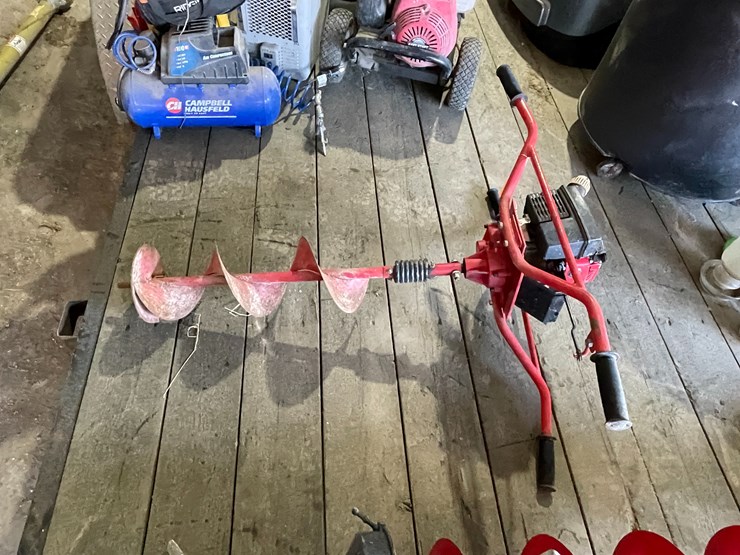 #7205-•-earthquake-hole-auger-image-4