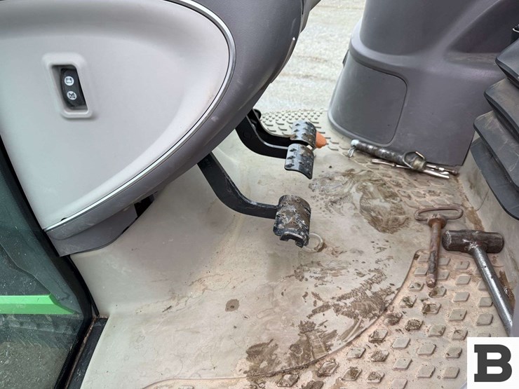 2022-deutz-fahr-6130-image-64