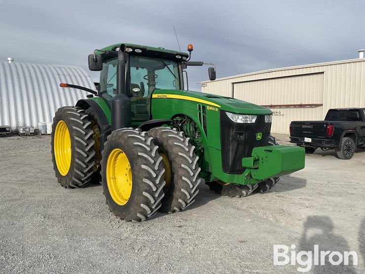 2012-john-deere-8360r-image-3