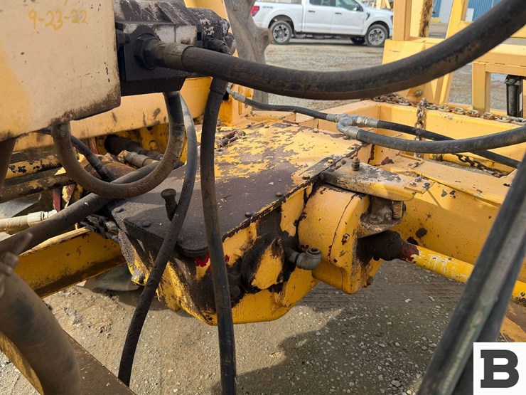 1995-international-915-image-40