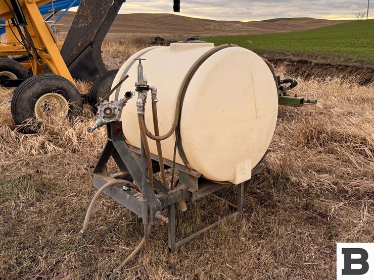 200-gallon-3pt-sprayer---thornton,-wa-image-1