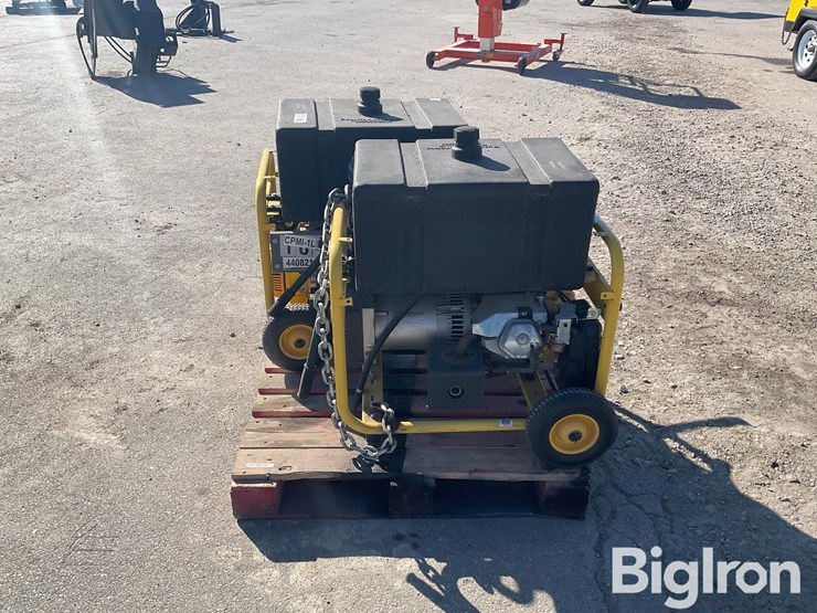 massey-ferguson-730-image-8