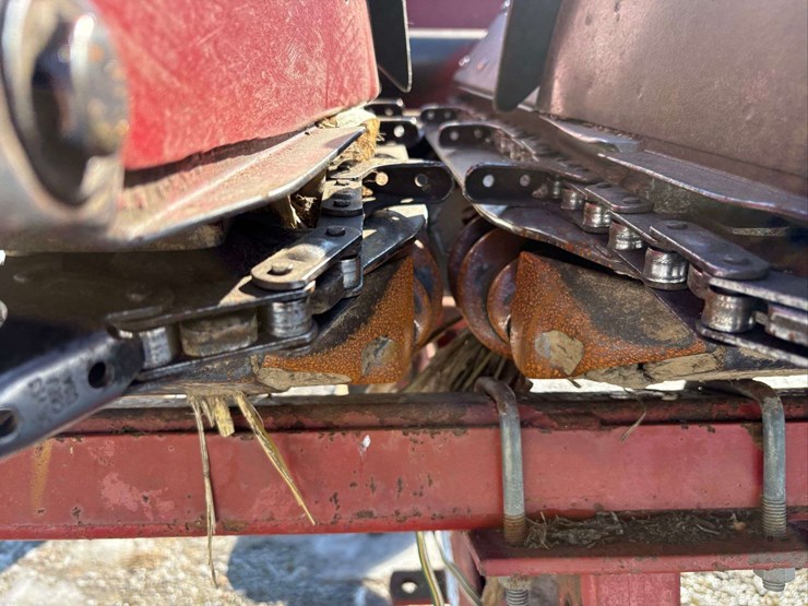 case-ih-1063-image-3