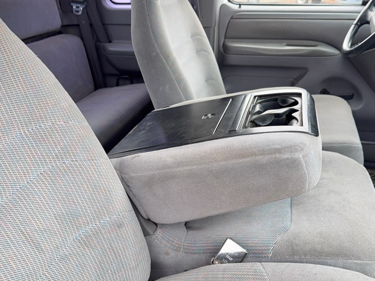 1995-ford-f150-image-23