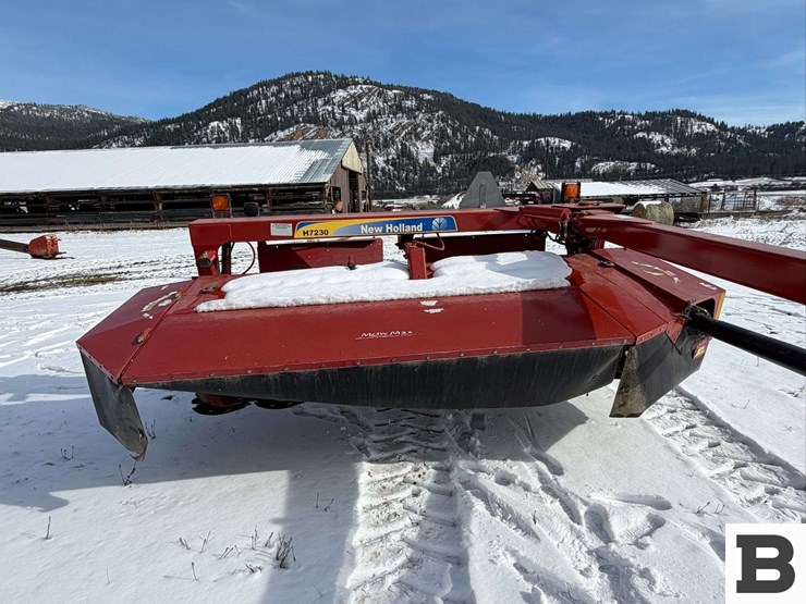 2013-new-holland-h7230-image-13