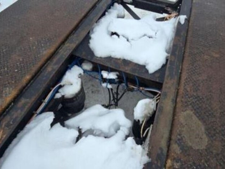 2012-rogers-lowboy-image-17