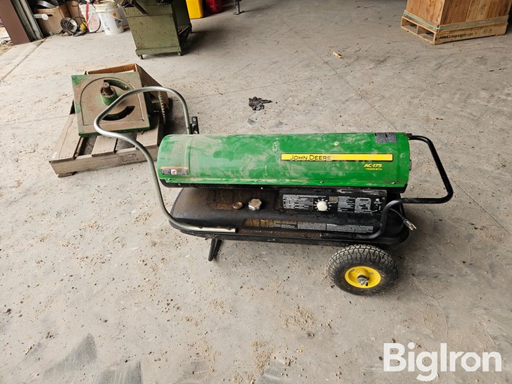 john-deere-175-image-8