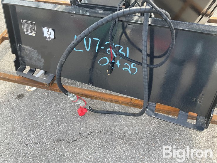 massey-ferguson-730-image-12