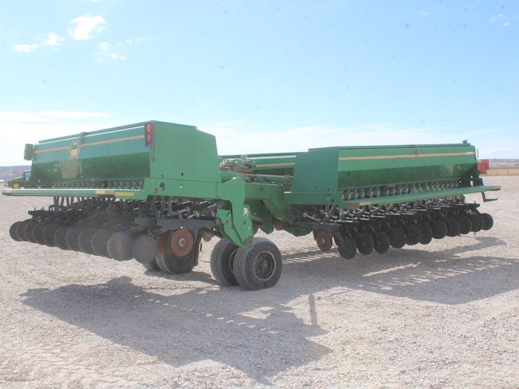 #1004-•-great-plains-3s-400d-solid-stand-grain-drill-image-8