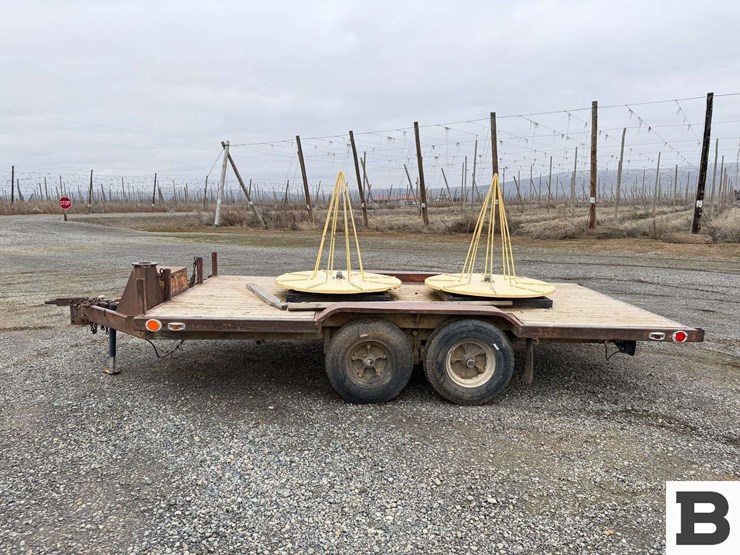 1969-custom-trailer-image-2