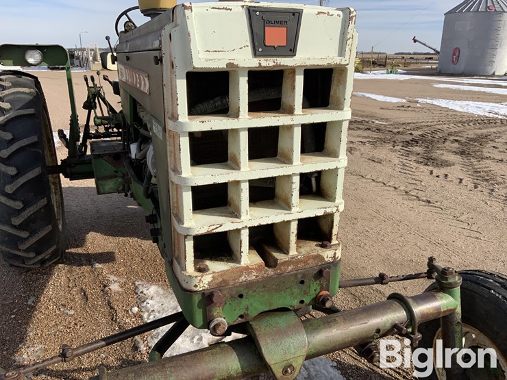 1965-oliver-1650-image-9