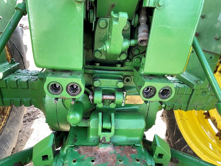 john-deere-4020-image-27