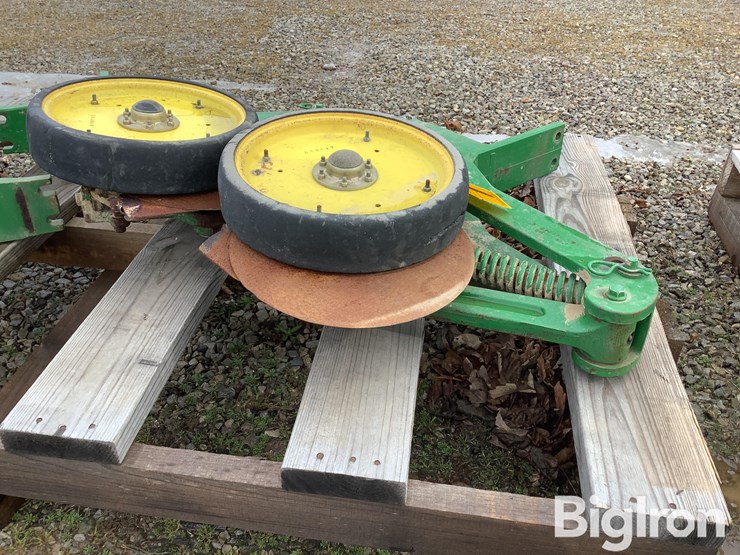 john-deere-1775-image-20