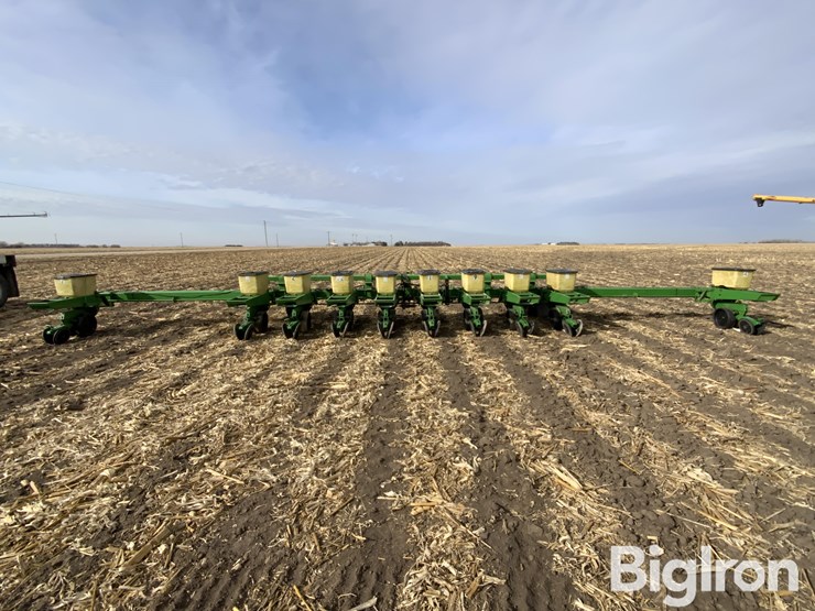 john-deere-37-image-6