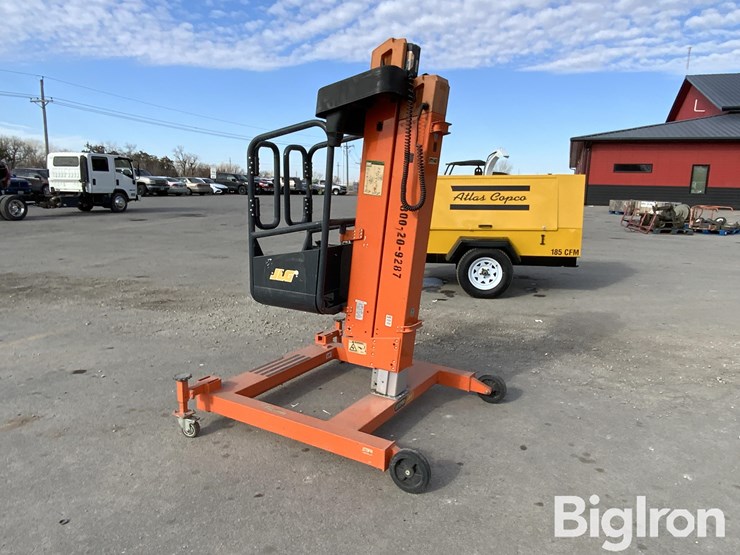 2018-jlg-ft70-image-7