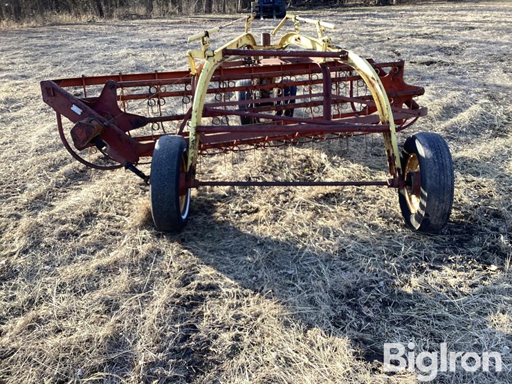 new-holland-55-image-6