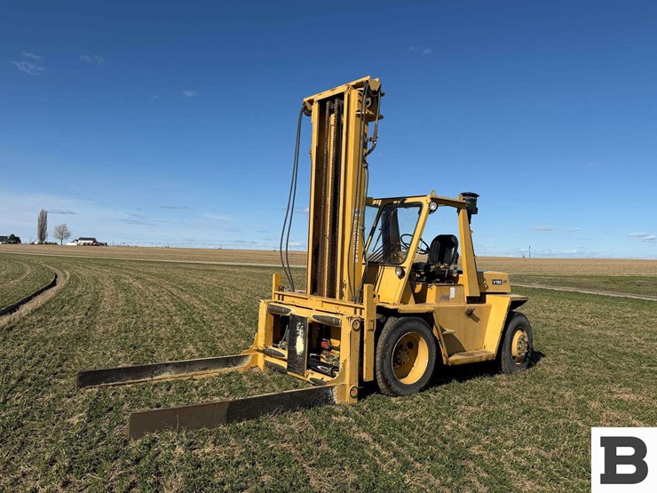 1979-caterpillar-v180b-image-1