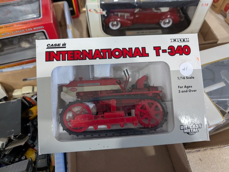 case-ih-340-image-1