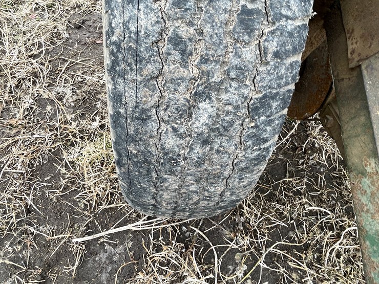 john-deere-10-image-21