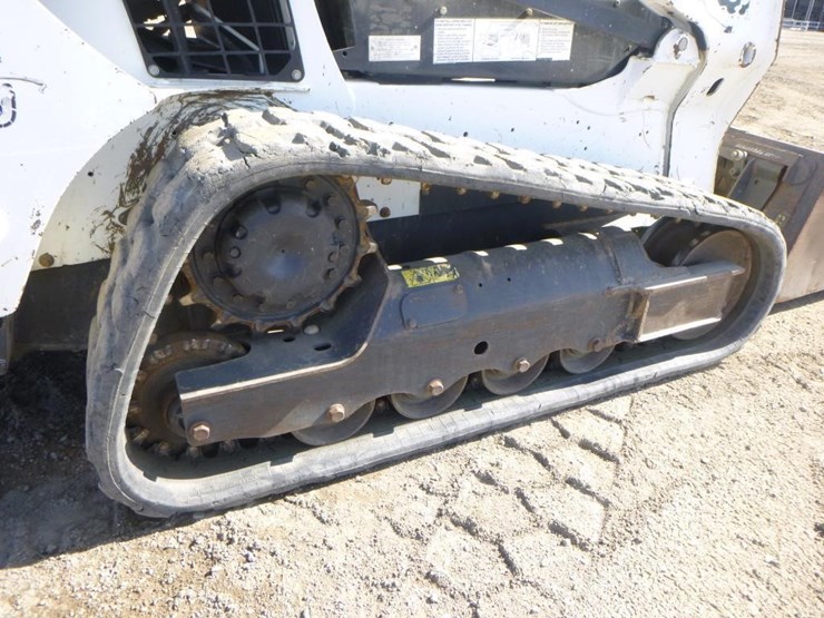 2017-bobcat-t590-image-29