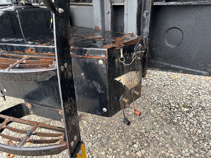 2012-ag-chem-tg7300-image-29