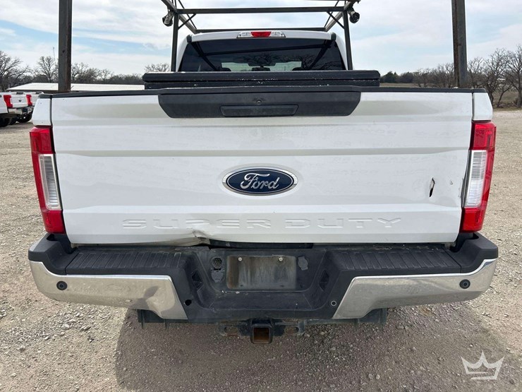 2018-ford-f250-image-27