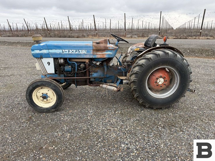 1985-ford-4610-image-2