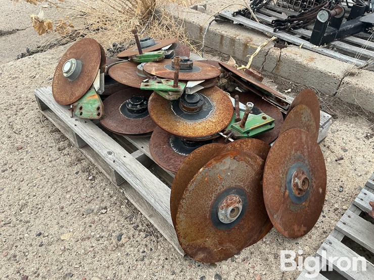 john-deere-12-image-7