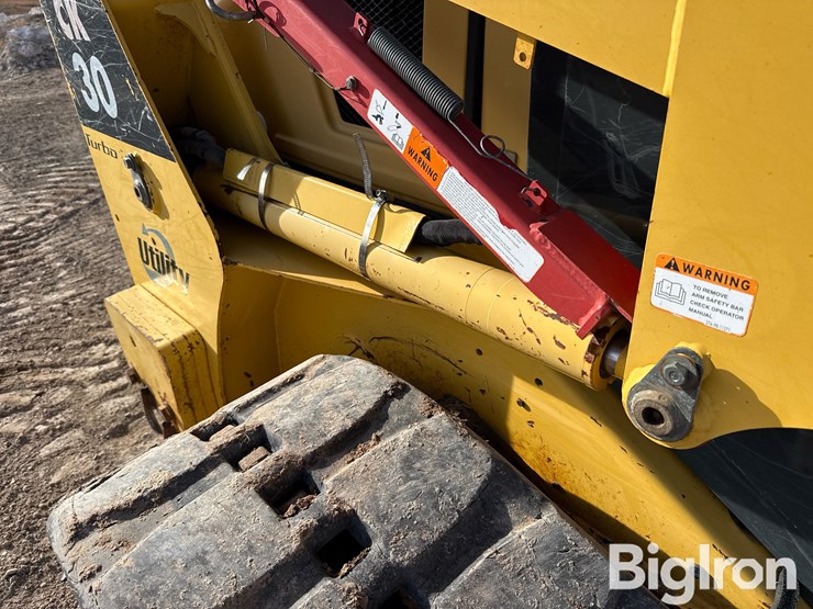 2007-komatsu-ck30-1-image-18