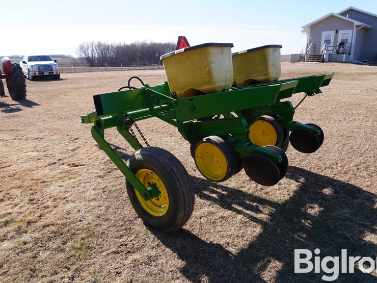 john-deere-7000-image-7