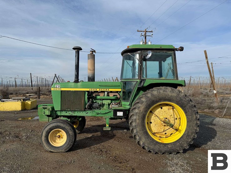 1975-john-deere-4430-image-3