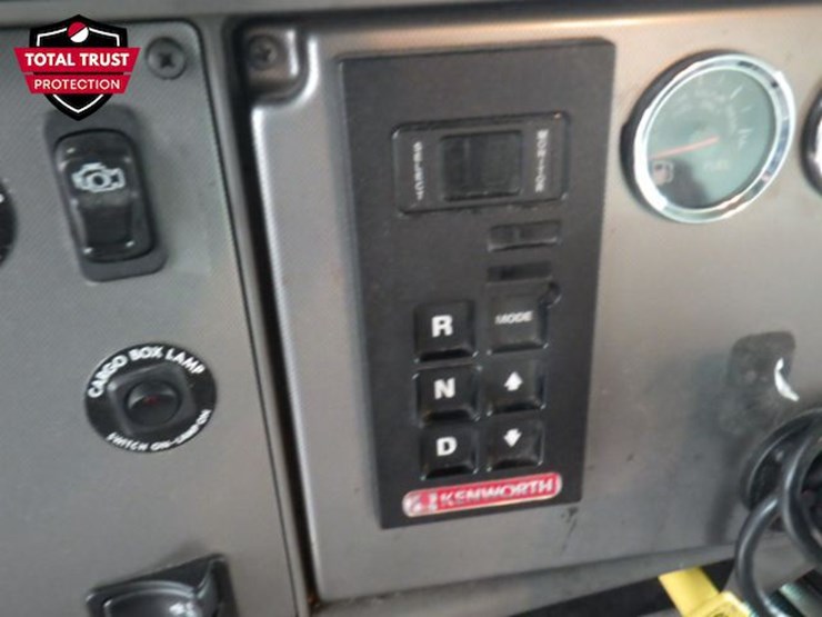 2022-kenworth-t270-image-12