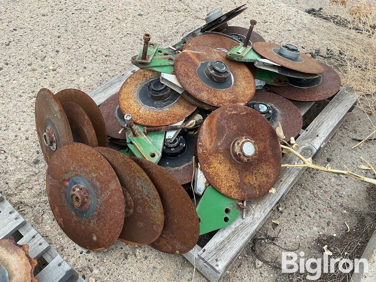 john-deere-12-image-5