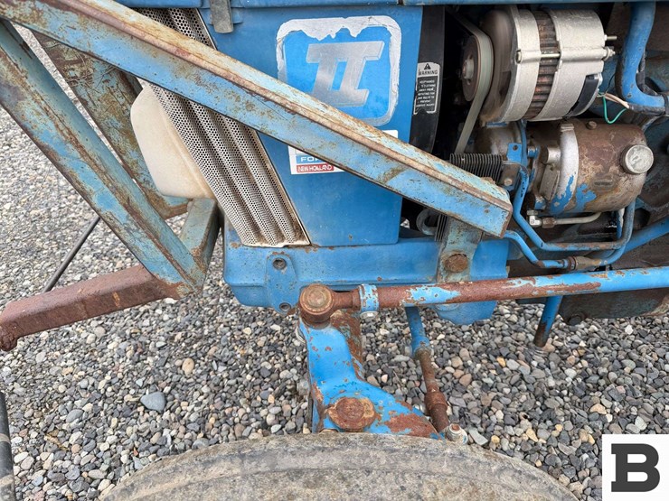 1989-ford-4610-image-14