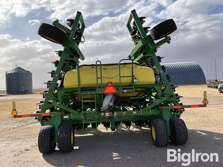 2016-john-deere-1990-image-6