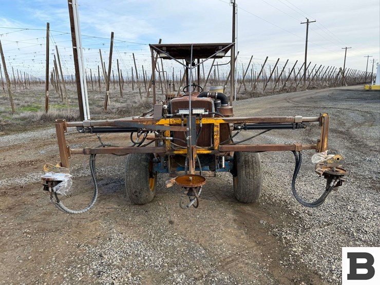 1977-ford-5600-image-9