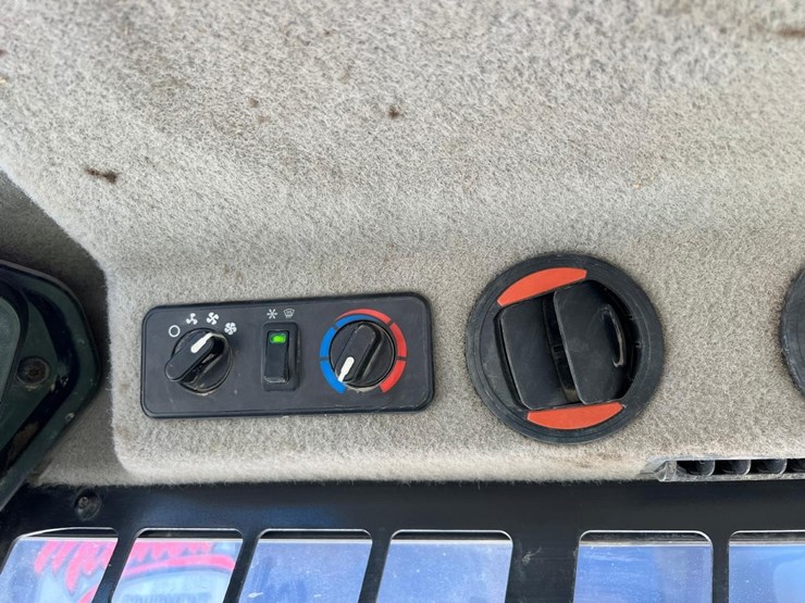 2022-bobcat-t66-image-20