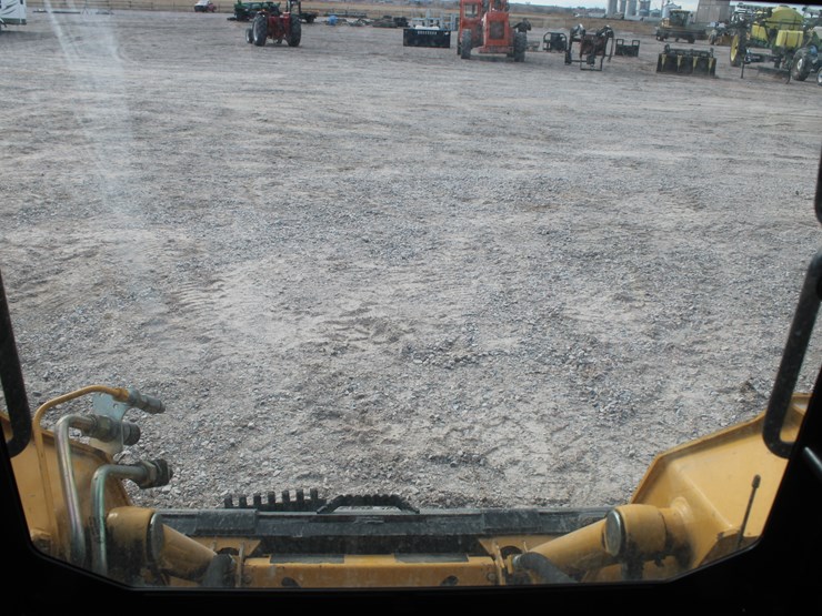 john-deere-325-image-61