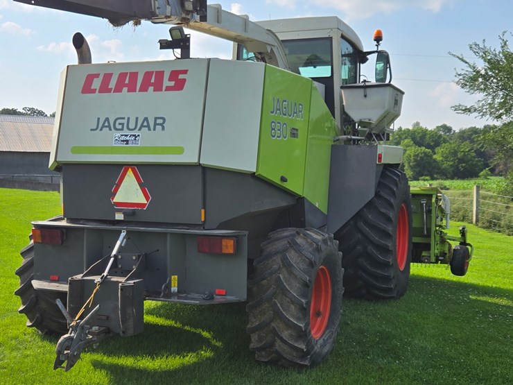 claas-830-image-16