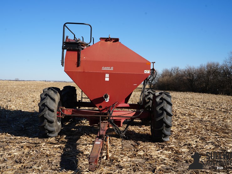 case-2300-air-cart-image-2