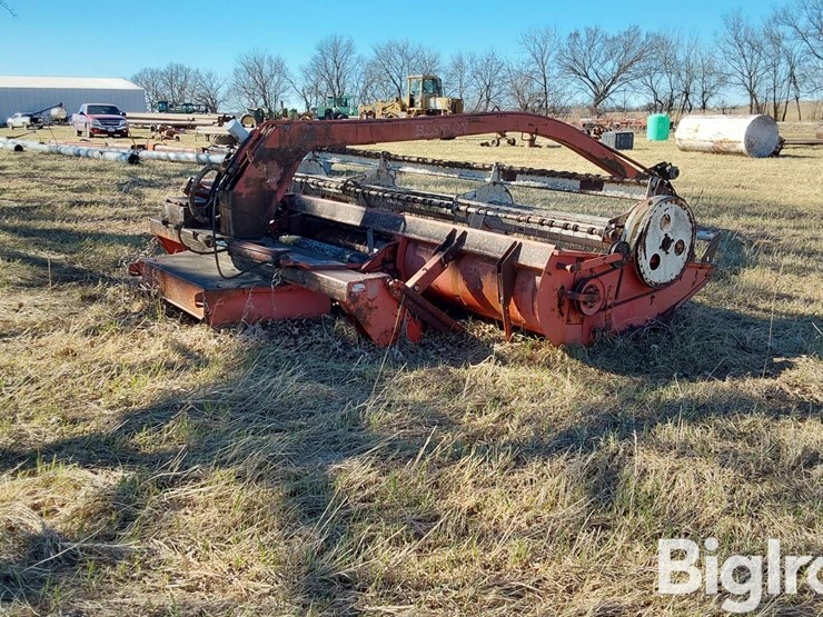 hesston-1014-image-5