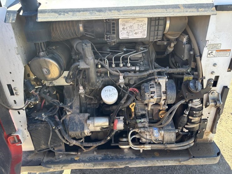 2018-bobcat-s550-image-37