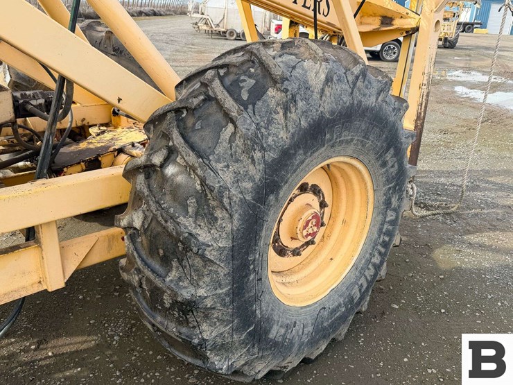 1995-international-915-image-35