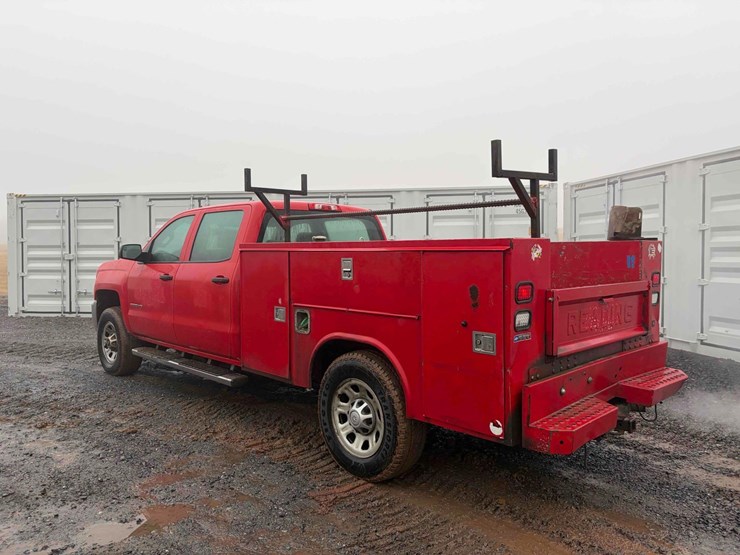 2017-chevrolet-2500-image-5