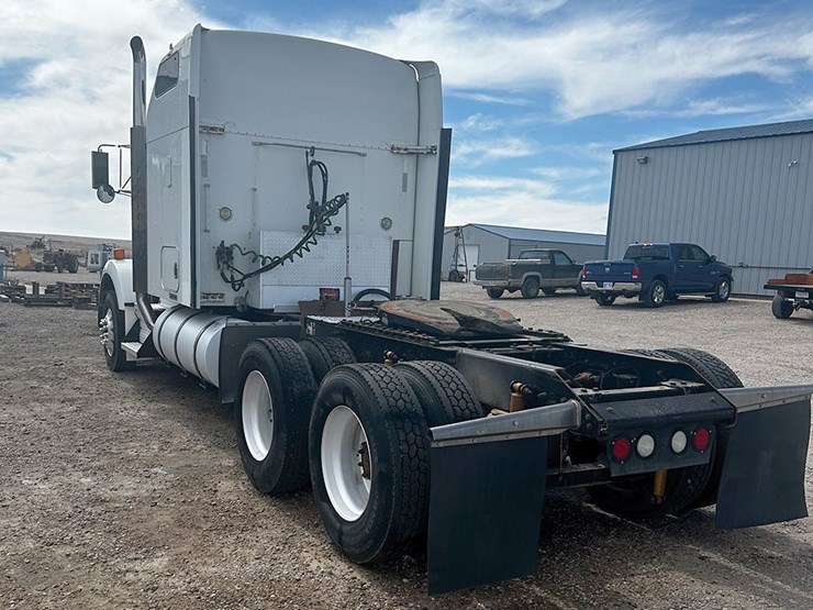 2007-kenworth-t800-image-4