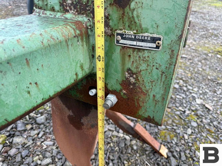 john-deere-7-image-17