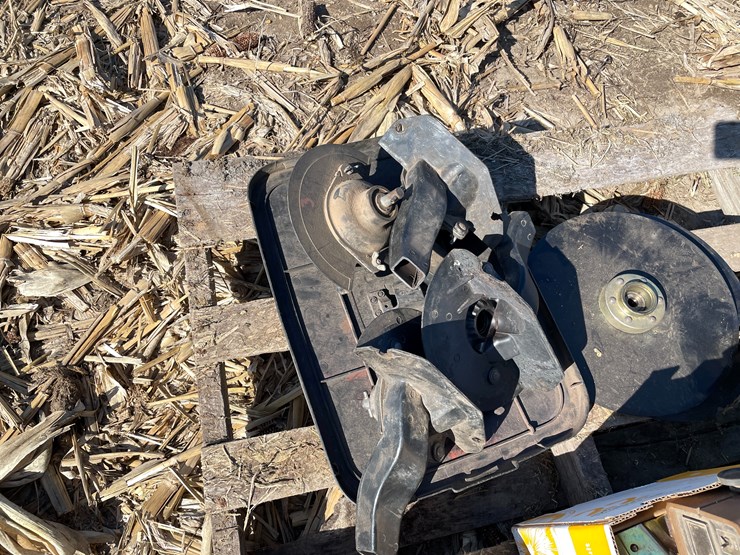 john-deere-7000-image-49