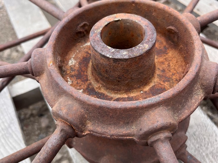 #2001-•-2-large-antique-rake-wheels-image-3